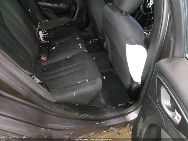 Продажа на аукционе авто 2015 Chrysler 200 Limited, vin: 1C3CCCAB8FN694538, номер лота: 44251177