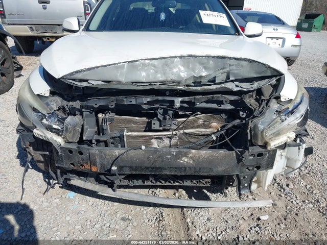44251179 :رقم المزاد ، JN1EV7AP1JM365098 vin ، 2018 Infiniti Q50 3.0t Luxe مزاد بيع