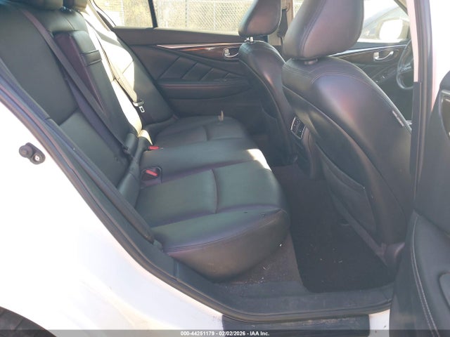 44251179 :رقم المزاد ، JN1EV7AP1JM365098 vin ، 2018 Infiniti Q50 3.0t Luxe مزاد بيع