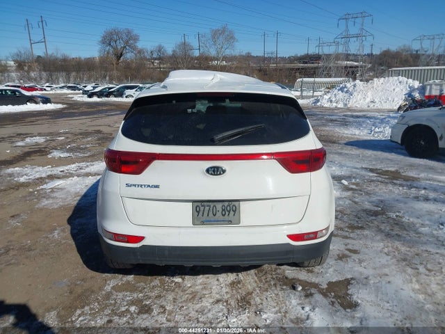 KNDPMCAC1H7033542 KIA Sportage Lx