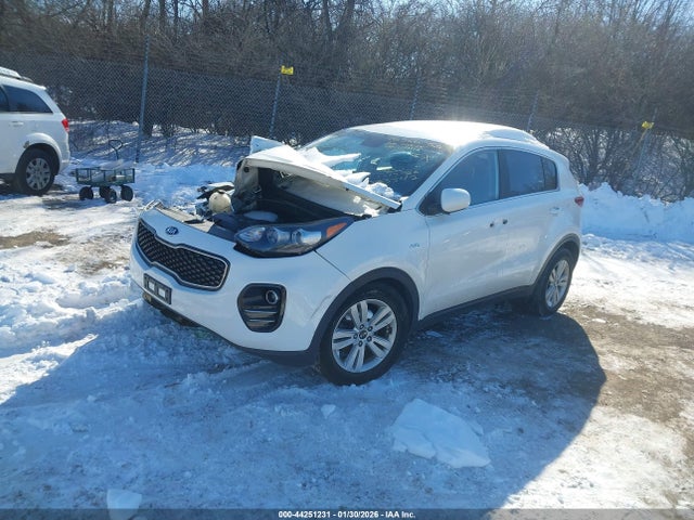 KNDPMCAC1H7033542 KIA Sportage Lx