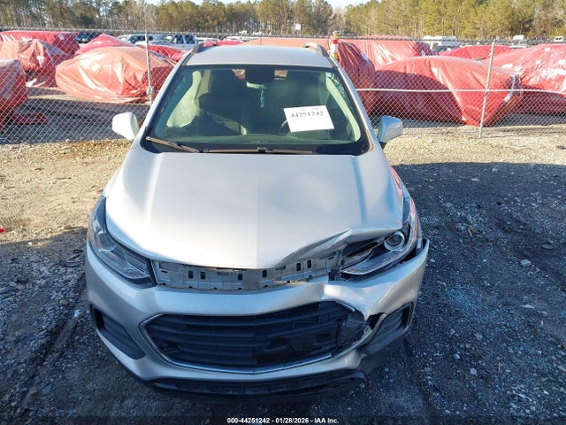 KL7CJLSB9MB304476 Chevrolet Trax Lt