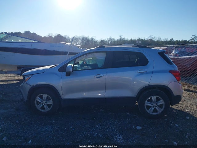 KL7CJLSB9MB304476 Chevrolet Trax Lt