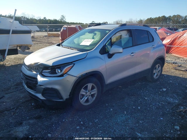 KL7CJLSB9MB304476 Chevrolet Trax Lt