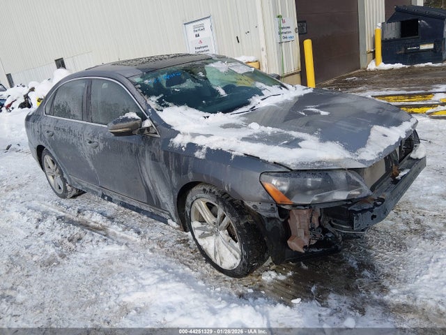 2013 VOLKSWAGEN PASSAT 1VWCN7A30DC119684