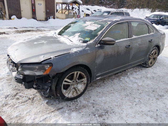2013 VOLKSWAGEN PASSAT 1VWCN7A30DC119684 Photo 1