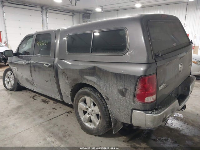 2018 RAM 1500 3C6RR7LT3JG186410 Photo 2