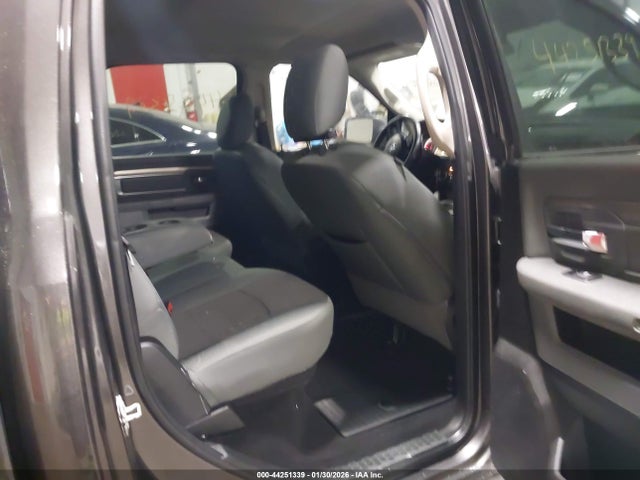 2018 RAM 1500 3C6RR7LT3JG186410 Photo 7