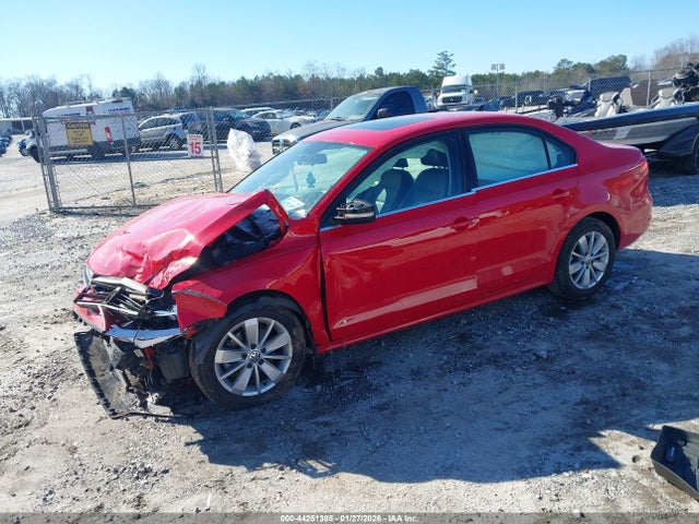 3VWLA7AJXFM275484 Volkswagen Jetta 2.0l Tdi Se