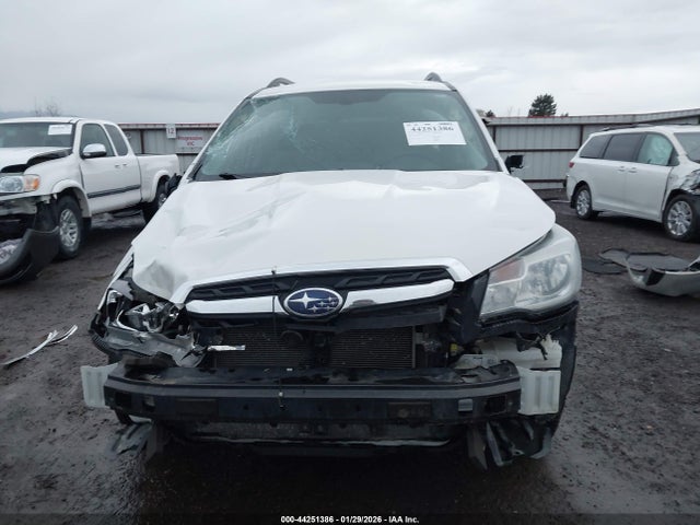 JF2SJABC6JH495229 Subaru Forester 2.5i