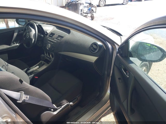 44251411 :رقم المزاد ، JM1BL1SF5A1208572 vin ، 2010 Mazda Mazda3 I Touring مزاد بيع
