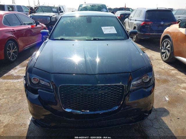 Продаж на аукціоні авто 2021 Chrysler 300 300s, vin: 2C3CCABG4MH523919, номер лоту: 44251417