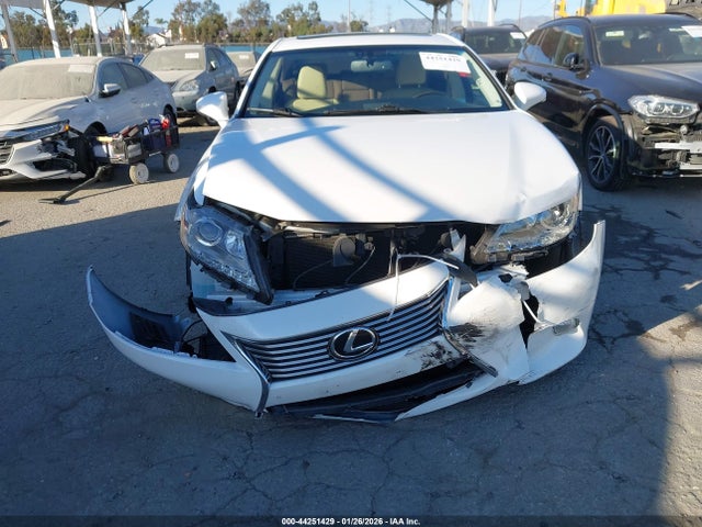 JTHBK1GG8F2208778 Lexus ES 350