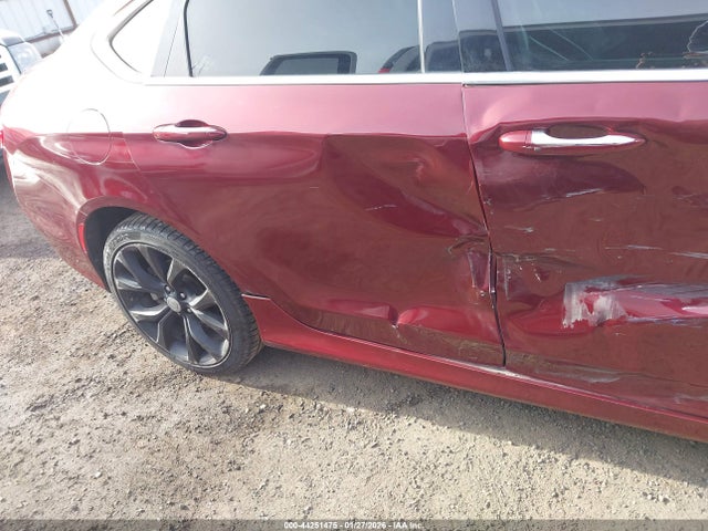 Chrysler 200 C 2016 1C3CCCCG6GN186479 Image 17