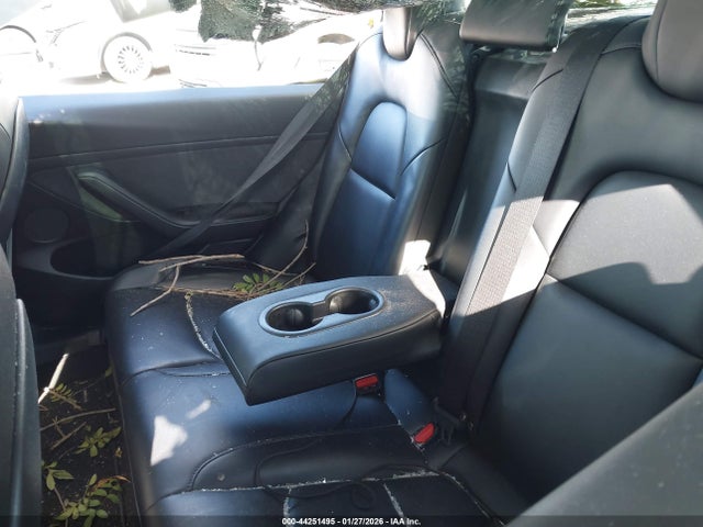 Продаж на аукціоні авто 2021 Tesla Model 3 Standard Range Plus Rear-wheel Drive, vin: 5YJ3E1EA1MF018052, номер лоту: 44251495