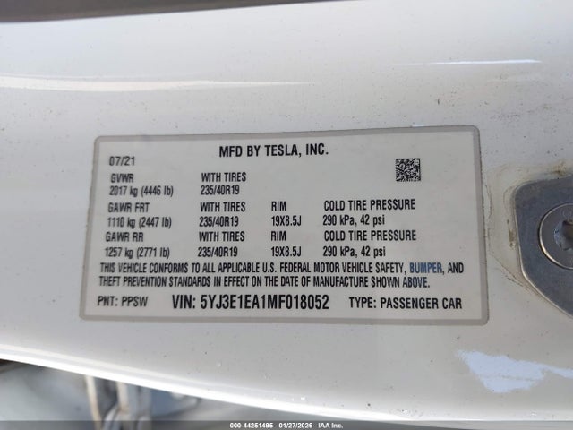 Продаж на аукціоні авто 2021 Tesla Model 3 Standard Range Plus Rear-wheel Drive, vin: 5YJ3E1EA1MF018052, номер лоту: 44251495