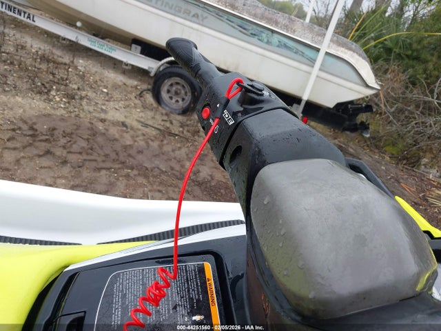 YAMA3990E919 Yamaha VX