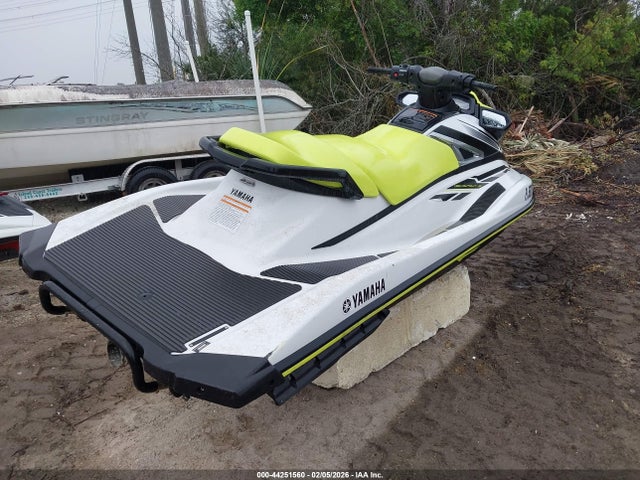 YAMA3990E919 Yamaha VX