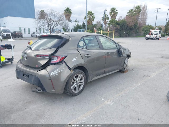 JTNK4RBE1K3049201 Toyota COROLLA SE