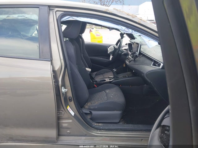 JTNK4RBE1K3049201 Toyota COROLLA SE