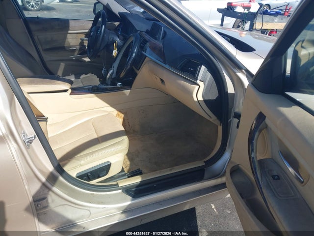 2013 BMW 328I WBA3A5G58DNP25604 Photo 4