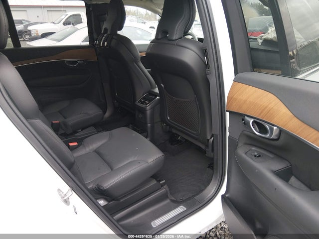 YV4H60LE7R1215100 Volvo Xc90 Recharge Plug-in Hybrid T8 Plus 6-seater