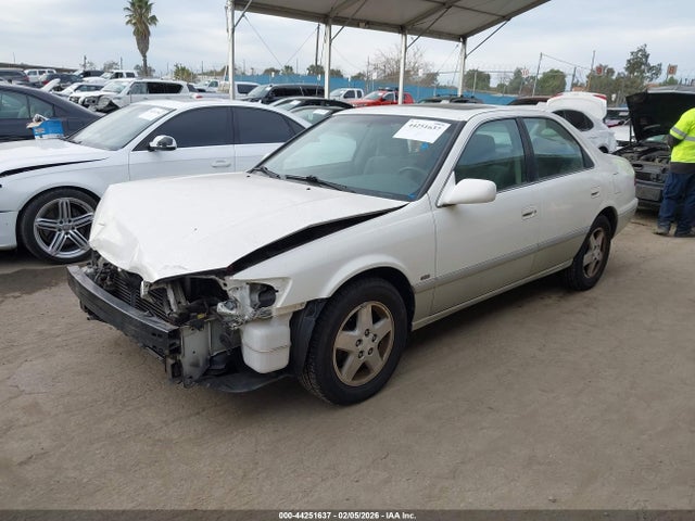 2001 TOYOTA CAMRY JT2BF22KX10301693 Photo 1