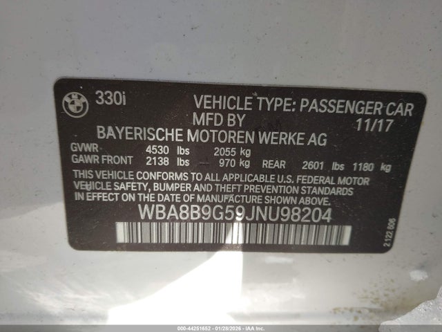 44251652 :رقم المزاد ، WBA8B9G59JNU98204 vin ، 2018 Bmw 330i مزاد بيع