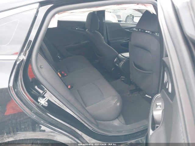 1G1ZD5ST9JF153404 Chevrolet MALIBU LT