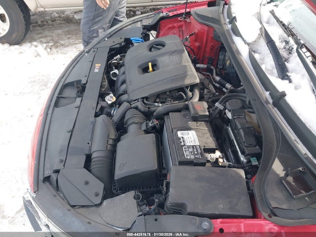 5NPD84LF2LH625699 Hyundai ELANTRA SEL