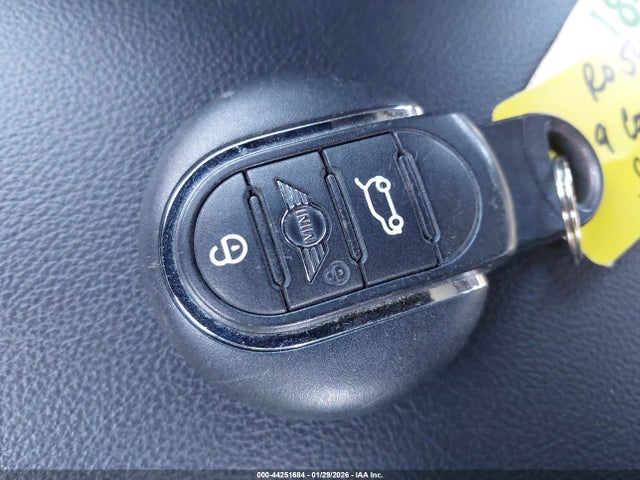 2019 MINI COUNTRYMAN WMZYT5C59K3G92049 Photo 10