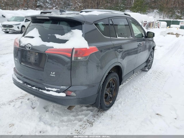 44251706 :رقم المزاد ، JTMBFREV2HJ121540 vin ، 2017 Toyota Rav4 Le مزاد بيع