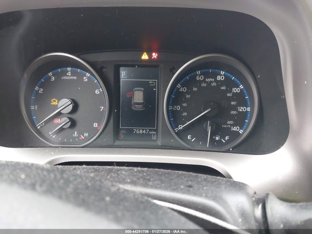44251706 :رقم المزاد ، JTMBFREV2HJ121540 vin ، 2017 Toyota Rav4 Le مزاد بيع