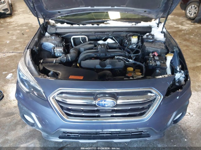 Продажа на аукционе авто 2018 Subaru Outback 2.5i Premium, vin: 4S4BSACC4J3387825, номер лота: 44251712