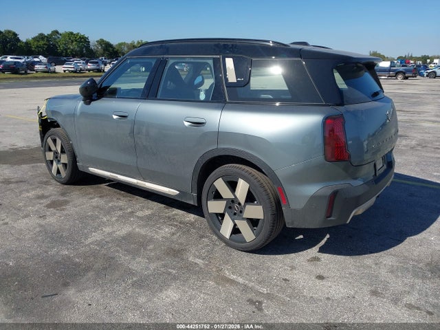 2026 MINI COUNTRYMAN WMZ23GA04T7U74293 Photo 2