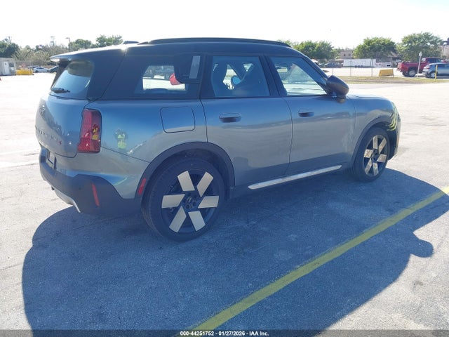 2026 MINI COUNTRYMAN WMZ23GA04T7U74293 Photo 3