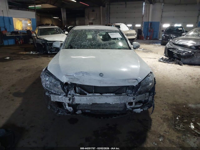 44251757 :رقم المزاد ، 55SWF4JB0HU219553 vin ، 2017 Mercedes-benz C 300 مزاد بيع
