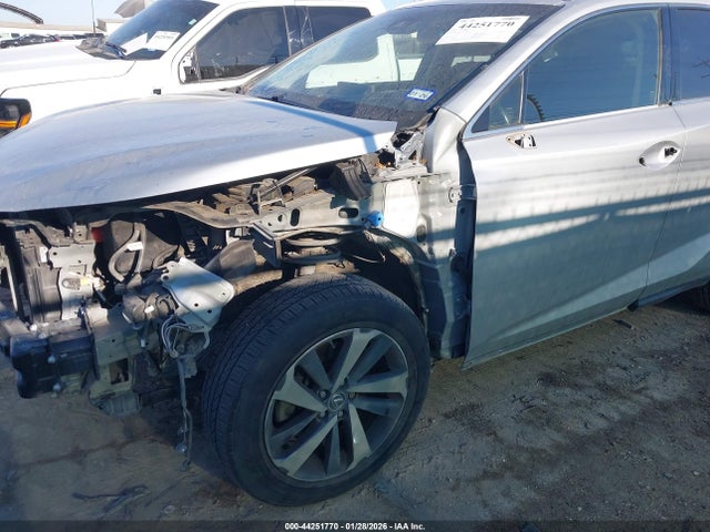 JTJYARBZ6J2113728 Lexus NX 300