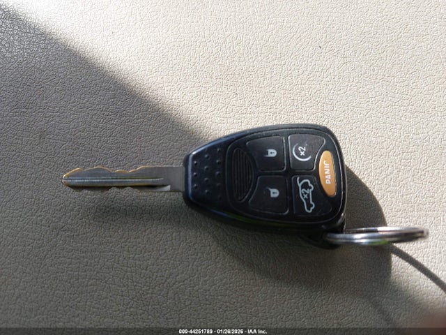 2007 JEEP COMMANDER 1J8HH58237C673428 Photo 10