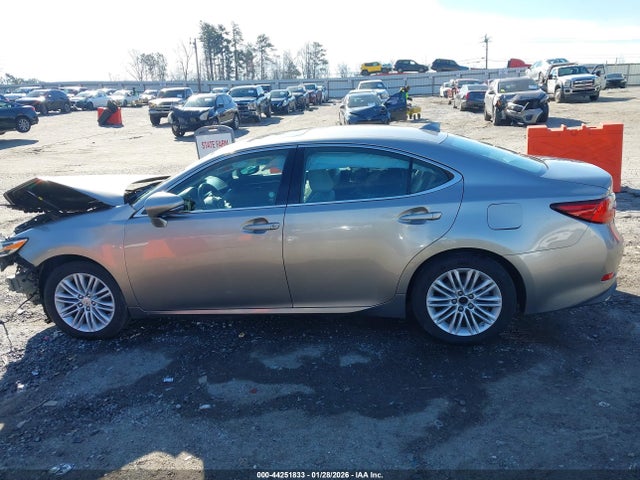 44251833 :رقم المزاد ، 58ABK1GG6GU018683 vin ، 2016 Lexus Es 350 مزاد بيع