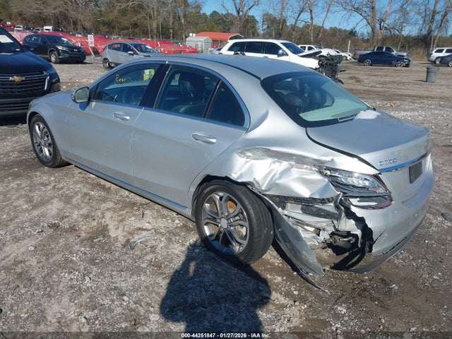 Mercedes-Benz C 300 2016 55SWF4JB6GU150463 Image 3