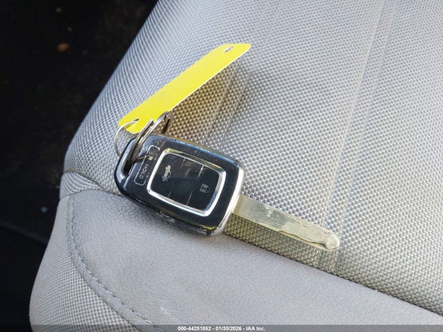 2HKRW6H39HH211767 Honda CR-V LX