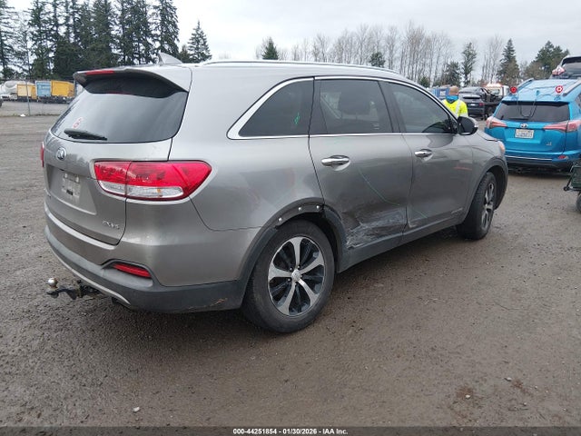 5XYPHDA57HG323234 KIA Sorento 3.3l Ex