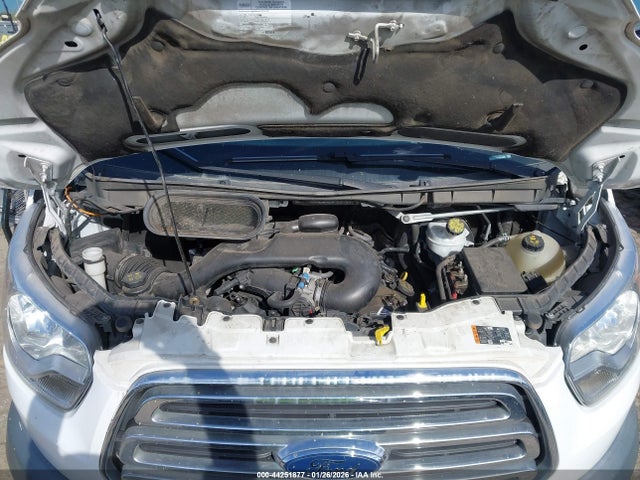 1FMZK1YM3JKA10697 Ford Transit-150 Xlt
