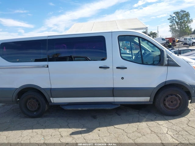 1FMZK1YM3JKA10697 Ford Transit-150 Xlt