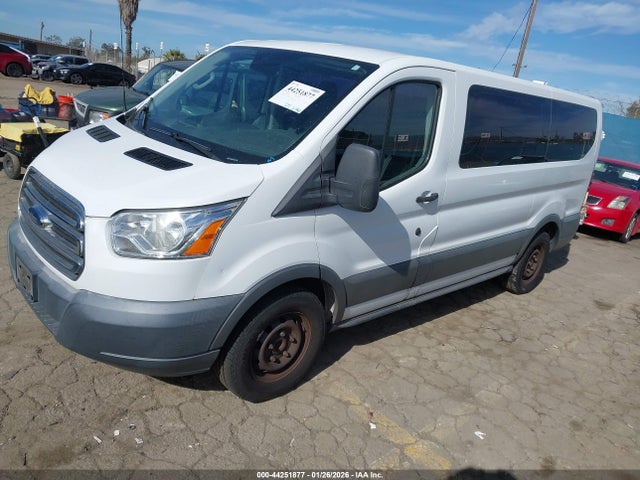 1FMZK1YM3JKA10697 Ford Transit-150 Xlt