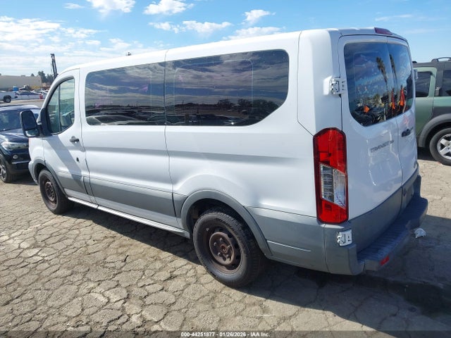 1FMZK1YM3JKA10697 Ford Transit-150 Xlt