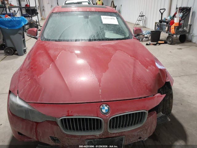 2016 Bmw 320i Xdrive მანქანა იყიდება აუქციონზე, vin: WBA8E5G54GNT40653, აუქციონის ნომერი: 44251896