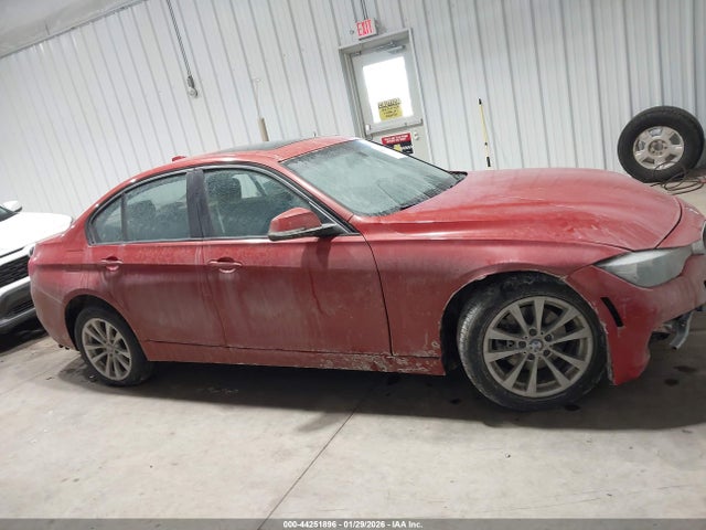 2016 Bmw 320i Xdrive მანქანა იყიდება აუქციონზე, vin: WBA8E5G54GNT40653, აუქციონის ნომერი: 44251896
