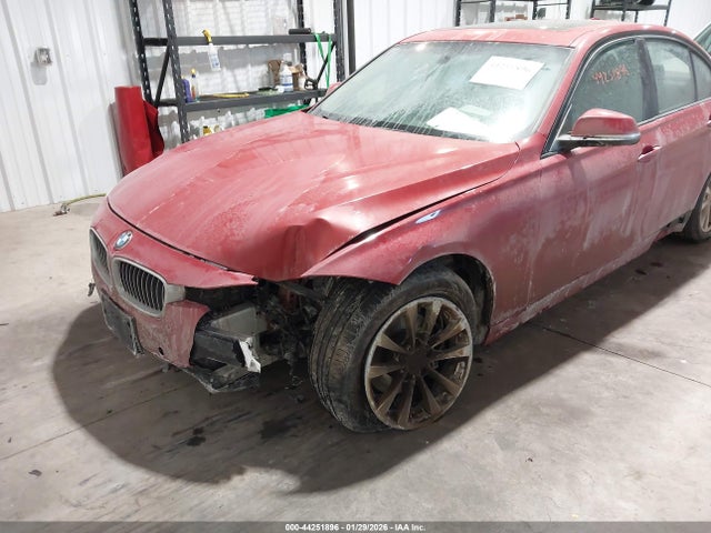 2016 Bmw 320i Xdrive მანქანა იყიდება აუქციონზე, vin: WBA8E5G54GNT40653, აუქციონის ნომერი: 44251896